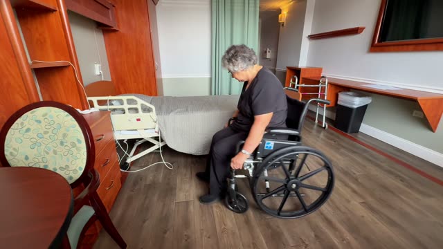 Wheelchair to bed: rotating wrong way